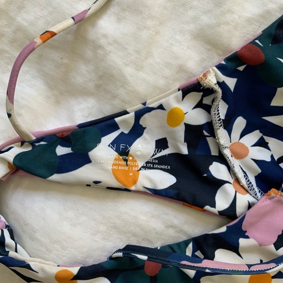 RARE Stone Fox Ziggy Top - Picture 5 of 5